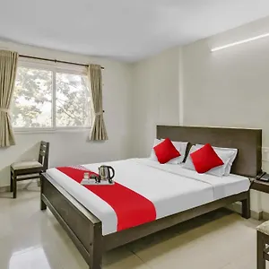 3* Hotel O Kalapurackal Residency